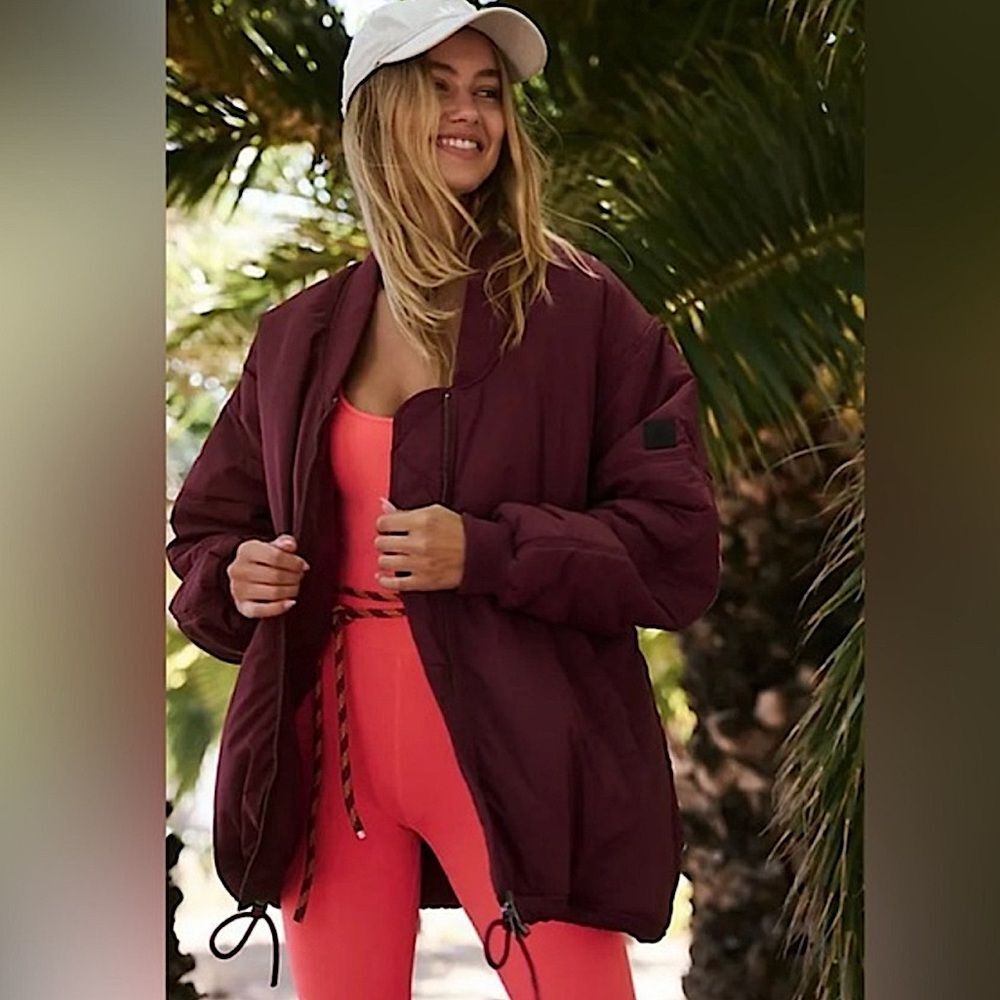 FP Movement $198 Midnight Moon Oversized Bomber Jacket S puffer Gorpcore Boho